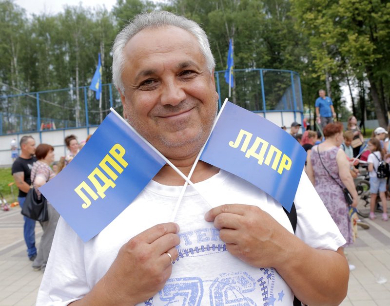 Добро время молодежи